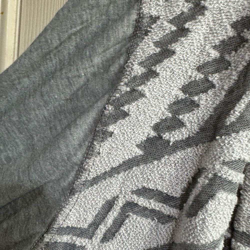 Maurices Gray Aztec Pattern Cardigan - Picture 4 of 4